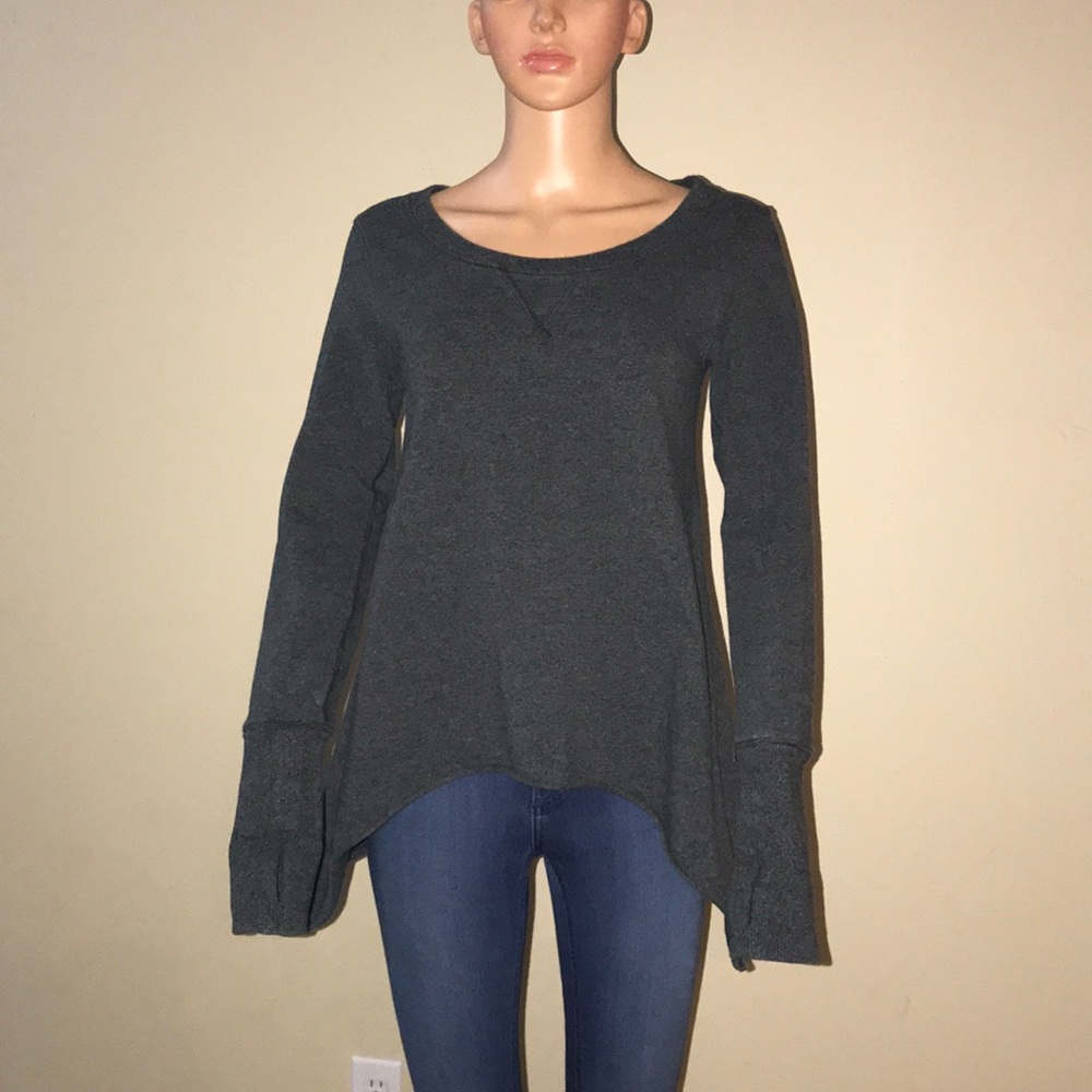 LuluLemon long sleeve shirt